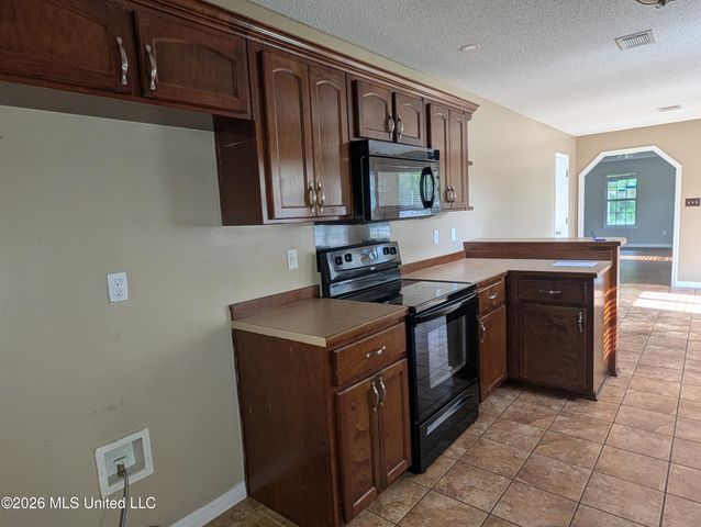 10356 Shady Pine Drive, Vancleave, MS 39565