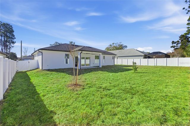 21 BUTTERMILK DRIVE, Palm Coast, FL 32137