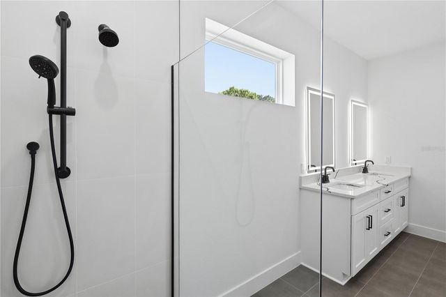 21 BUTTERMILK DRIVE, Palm Coast, FL 32137