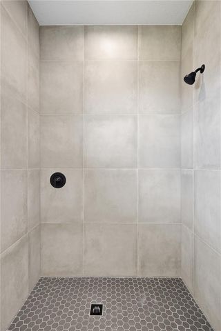 21 BUTTERMILK DRIVE, Palm Coast, FL 32137