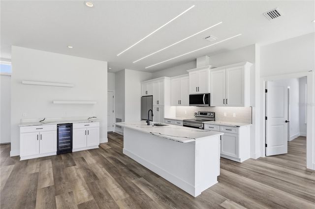 21 BUTTERMILK DRIVE, Palm Coast, FL 32137