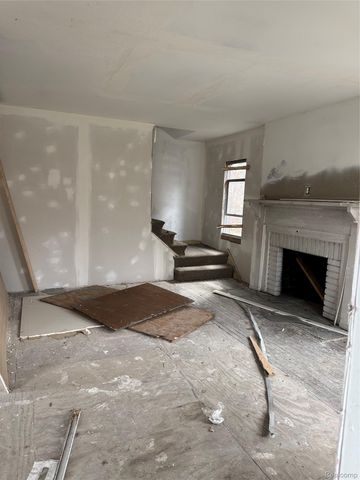 15394 Freeland Street, Detroit, MI 48227