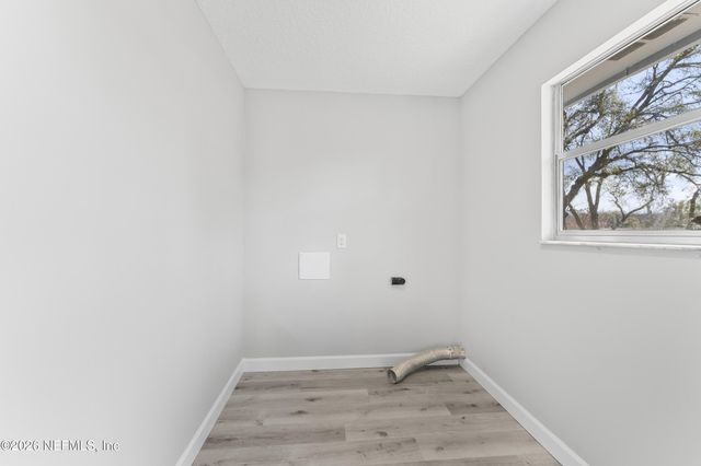 11546 BROAD LEAF Drive, Jacksonville, FL 32225