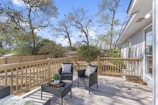 11546 BROAD LEAF Drive, Jacksonville, FL 32225