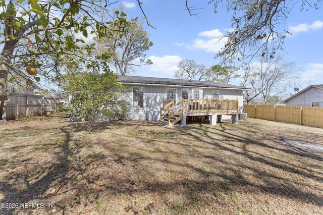 11546 BROAD LEAF Drive, Jacksonville, FL 32225