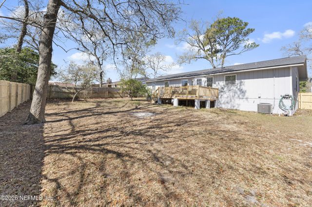 11546 BROAD LEAF Drive, Jacksonville, FL 32225