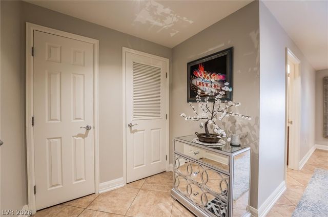 150 Las Vegas Boulevard 1010, Las Vegas, NV 89101