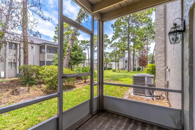 106 SPRINGWOOD CIRCLE B, Longwood, FL 32750