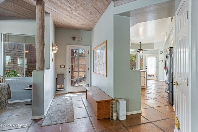 2940 N Santa Rosa Place, Tucson, AZ 85712