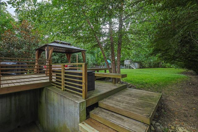 3435 Harwinton Lane, Green Twp, OH 45248