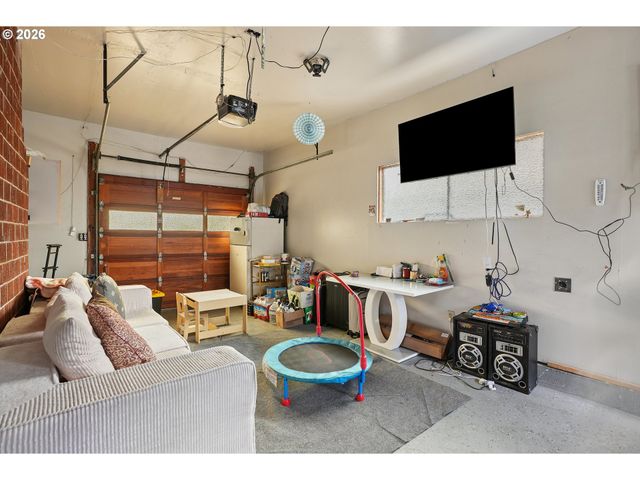 2236 Se 185TH Ave, Portland, OR 97233
