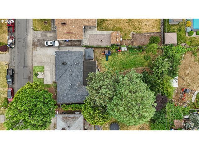 2236 Se 185TH Ave, Portland, OR 97233