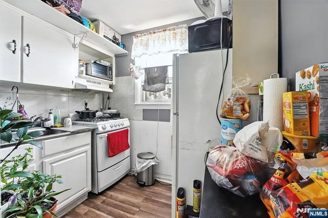 34 Pennington Avenue, Passaic, NJ 07055