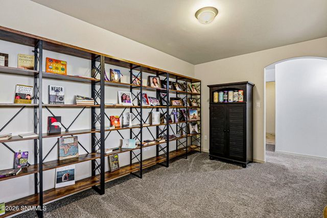 7138 Redondo Street, Las Cruces, NM 88012