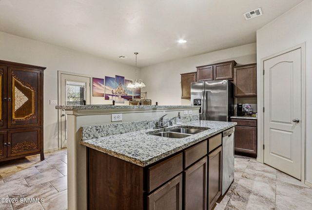 7138 Redondo Street, Las Cruces, NM 88012