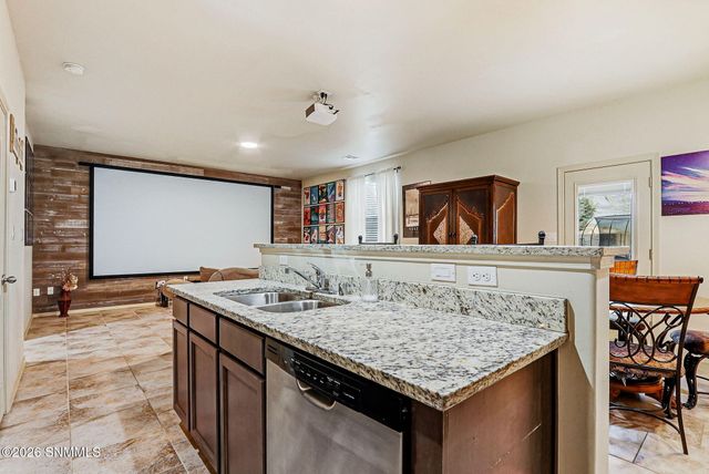 7138 Redondo Street, Las Cruces, NM 88012