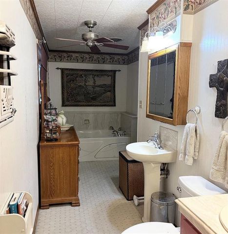 711 Scott Street, Jennings, LA 70546