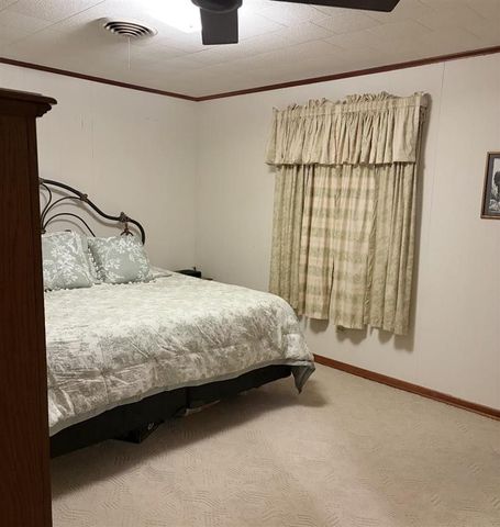 711 Scott Street, Jennings, LA 70546