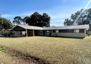 711 Scott Street, Jennings, LA 70546