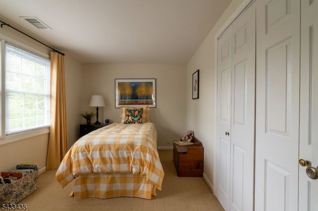 189 Berger St, Franklin Twp., NJ 08873
