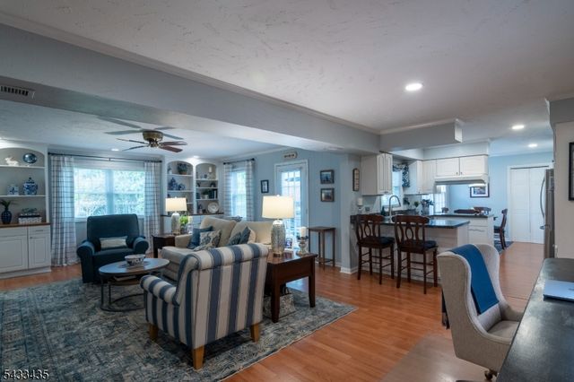 189 Berger St, Franklin Twp., NJ 08873