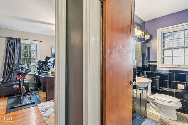 5868 Kingsley Drive, Indianapolis, IN 46220