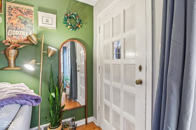 5868 Kingsley Drive, Indianapolis, IN 46220