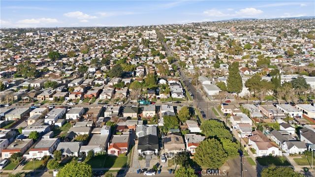 6011 Arlington, Los Angeles, CA 90043