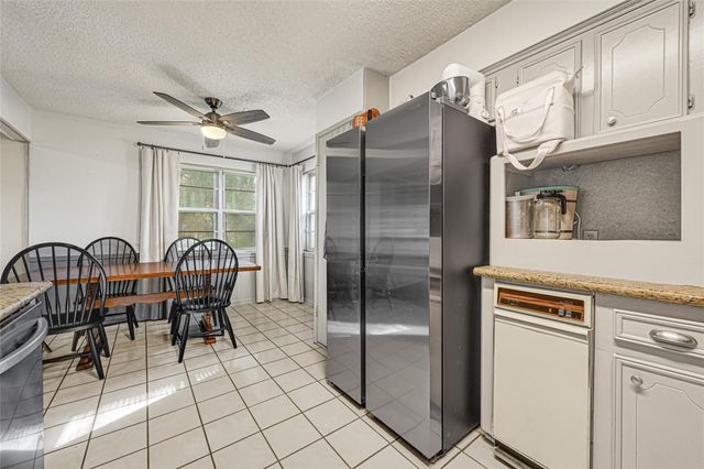 20 Skylark Street, Dayton, TX 77535