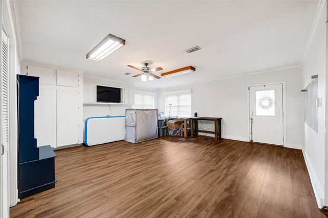 20 Skylark Street, Dayton, TX 77535