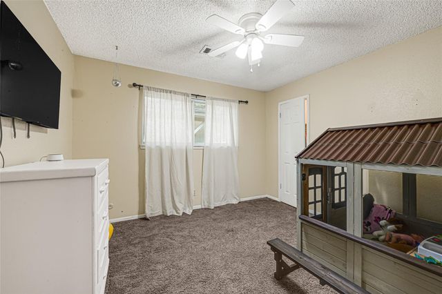 20 Skylark Street, Dayton, TX 77535