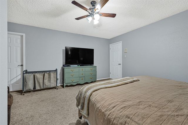 20 Skylark Street, Dayton, TX 77535