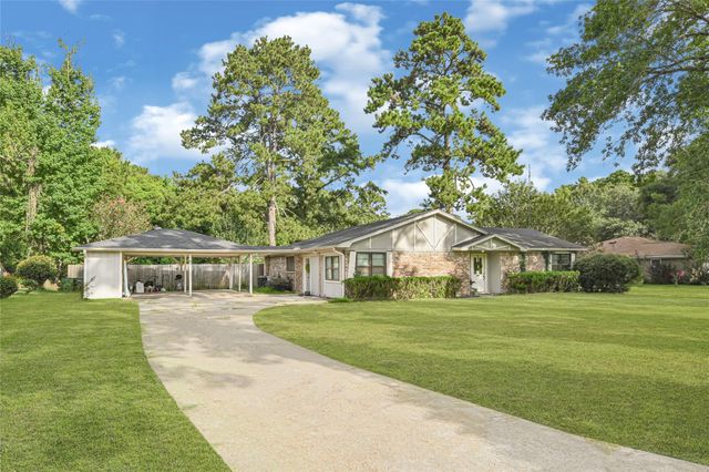20 Skylark Street, Dayton, TX 77535