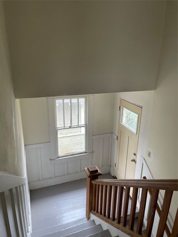 229 N Marlborough Avenue, Dallas, TX 75208