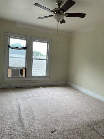 229 N Marlborough Avenue, Dallas, TX 75208