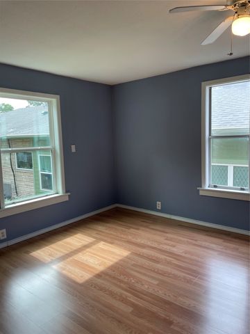 229 N Marlborough Avenue, Dallas, TX 75208