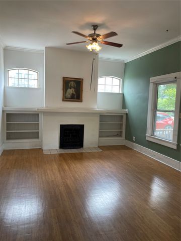 229 N Marlborough Avenue, Dallas, TX 75208