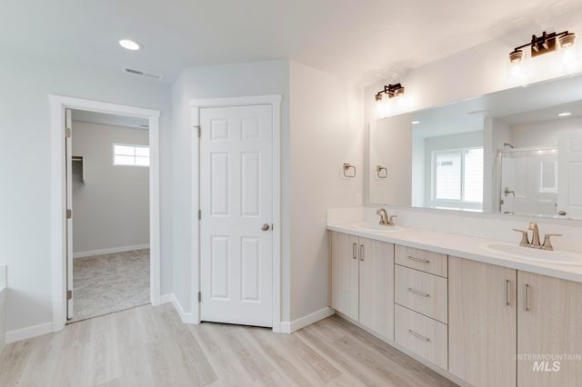 13683 Higley Ct, Caldwell, ID 83607