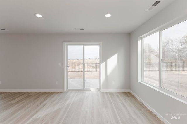 13683 Higley Ct, Caldwell, ID 83607