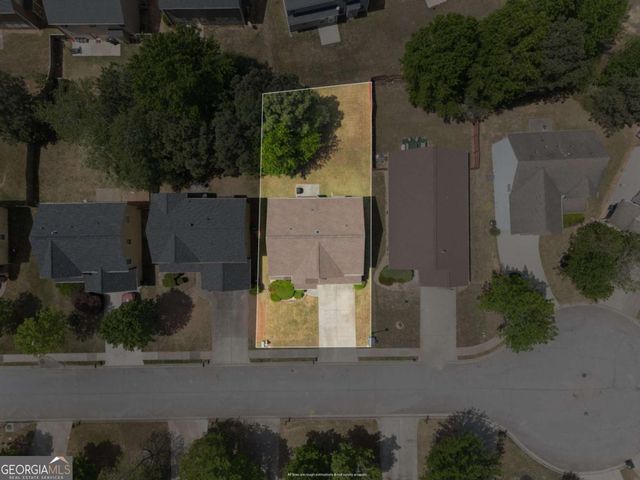 5000 Amethyst Drive, Douglasville, GA 30135