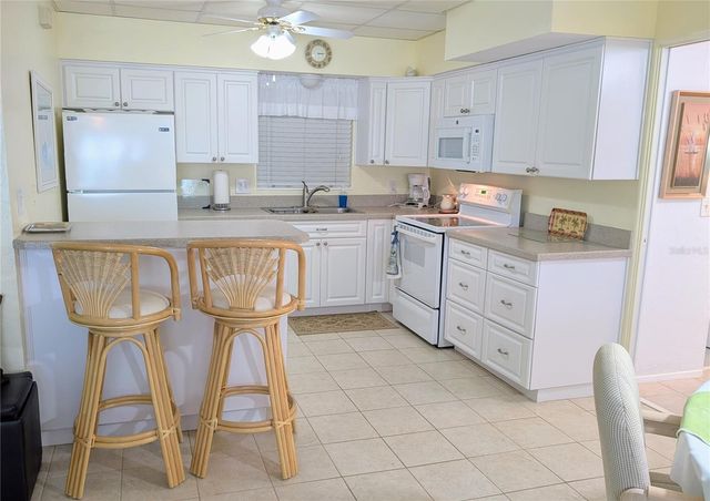 175 55TH AVENUE 204, St Pete Beach, FL 33706