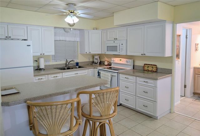 175 55TH AVENUE 204, St Pete Beach, FL 33706