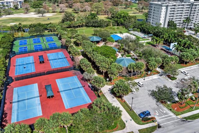 804 Cypress Blvd 501, Pompano Beach, FL 33069