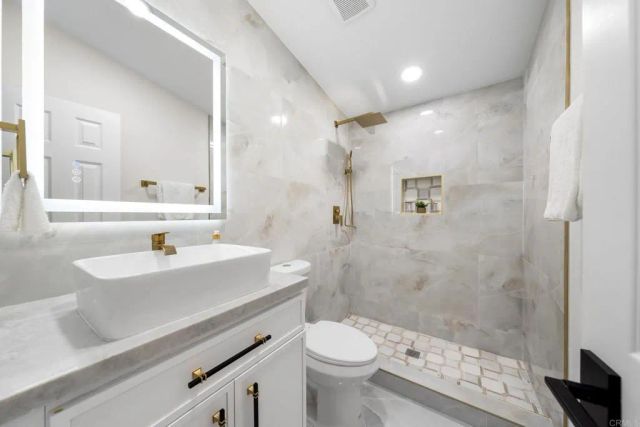 13824 Powers Road, Poway, CA 92064