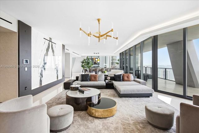 1000 Biscayne Boulevard 4102, Miami, FL 33132