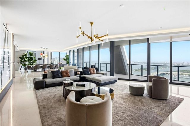 1000 Biscayne Boulevard 4102, Miami, FL 33132