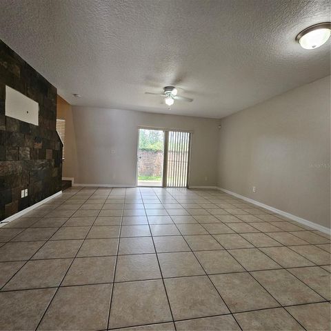 752 CRESTING OAK CIRCLE 64, Orlando, FL 32824