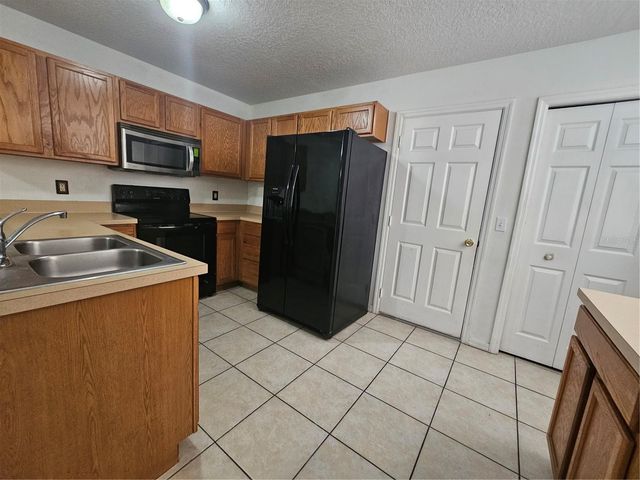 752 CRESTING OAK CIRCLE 64, Orlando, FL 32824