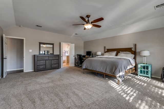 5 Summer Bluff, San Antonio, TX 78254