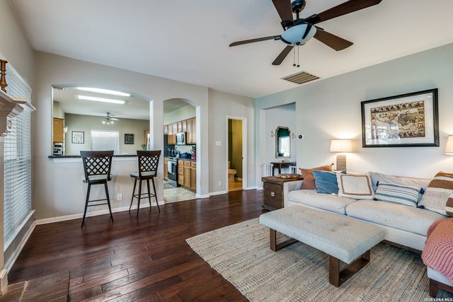 5 Summer Bluff, San Antonio, TX 78254